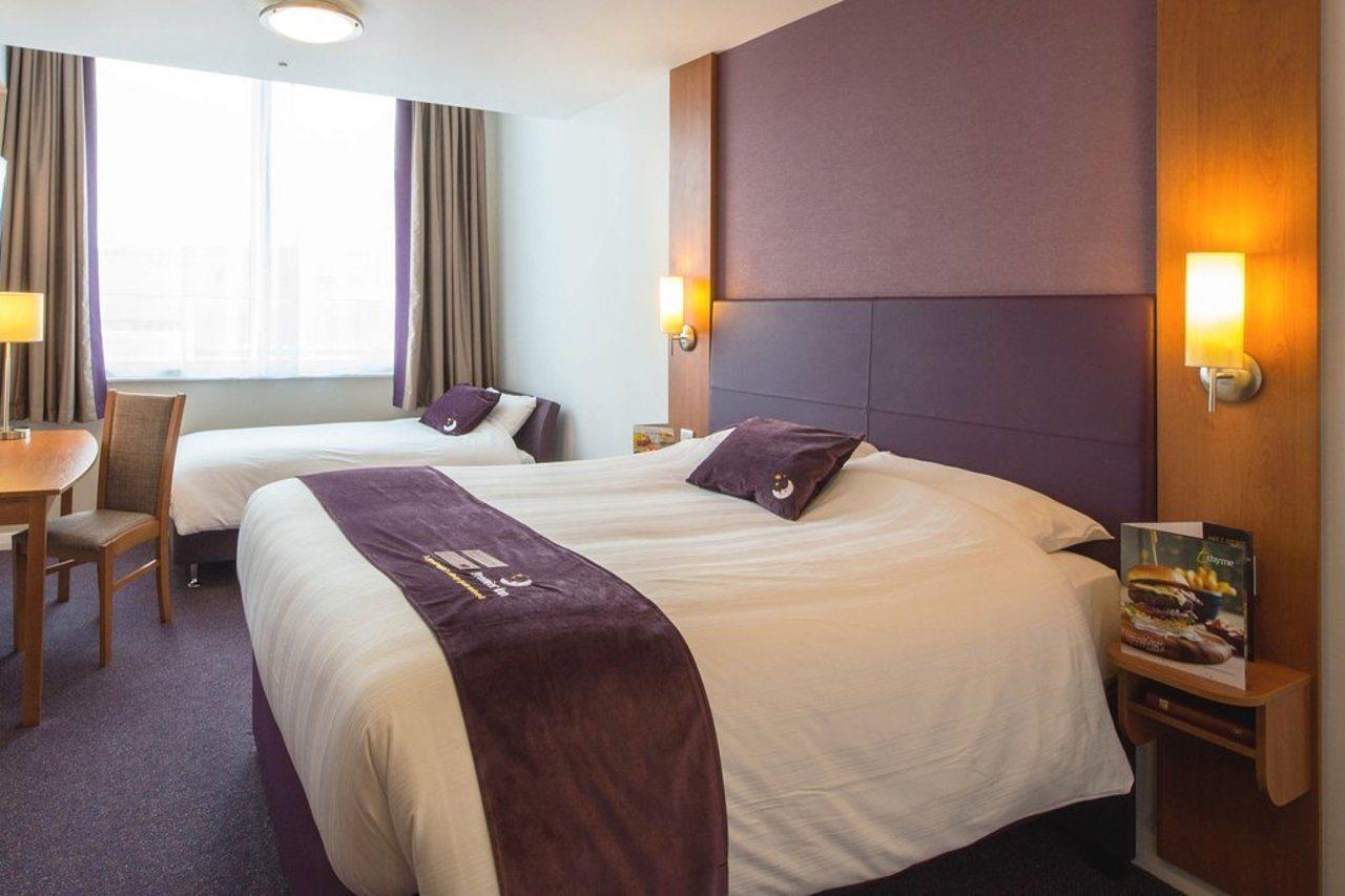 Premier Inn Slough Zewnętrze zdjęcie