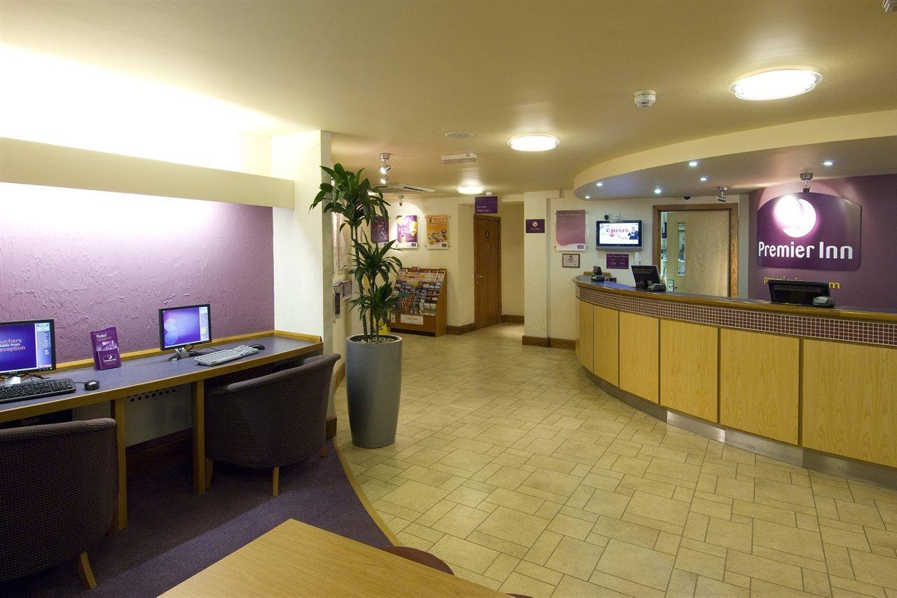 Premier Inn Slough Zewnętrze zdjęcie