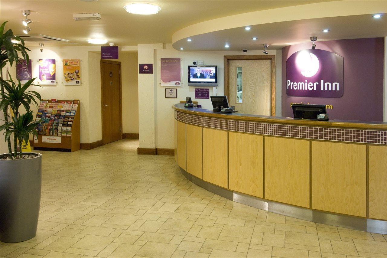 Premier Inn Slough Zewnętrze zdjęcie